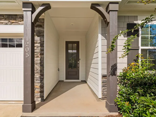 1205 Ballerina Ln, Durham, NC 27703