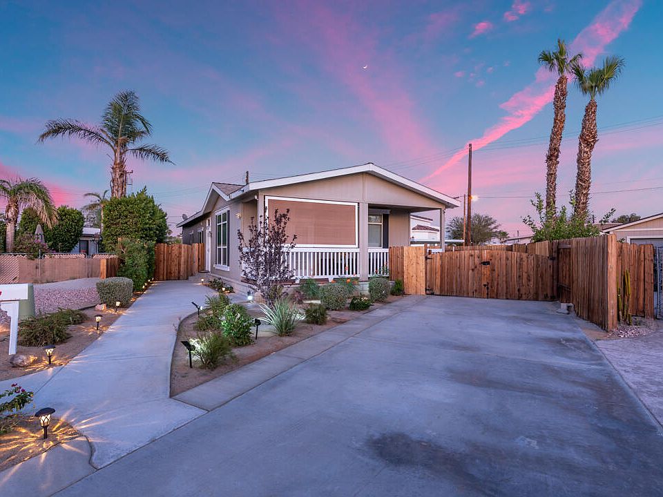 1st image of 32698 Tucson Pl