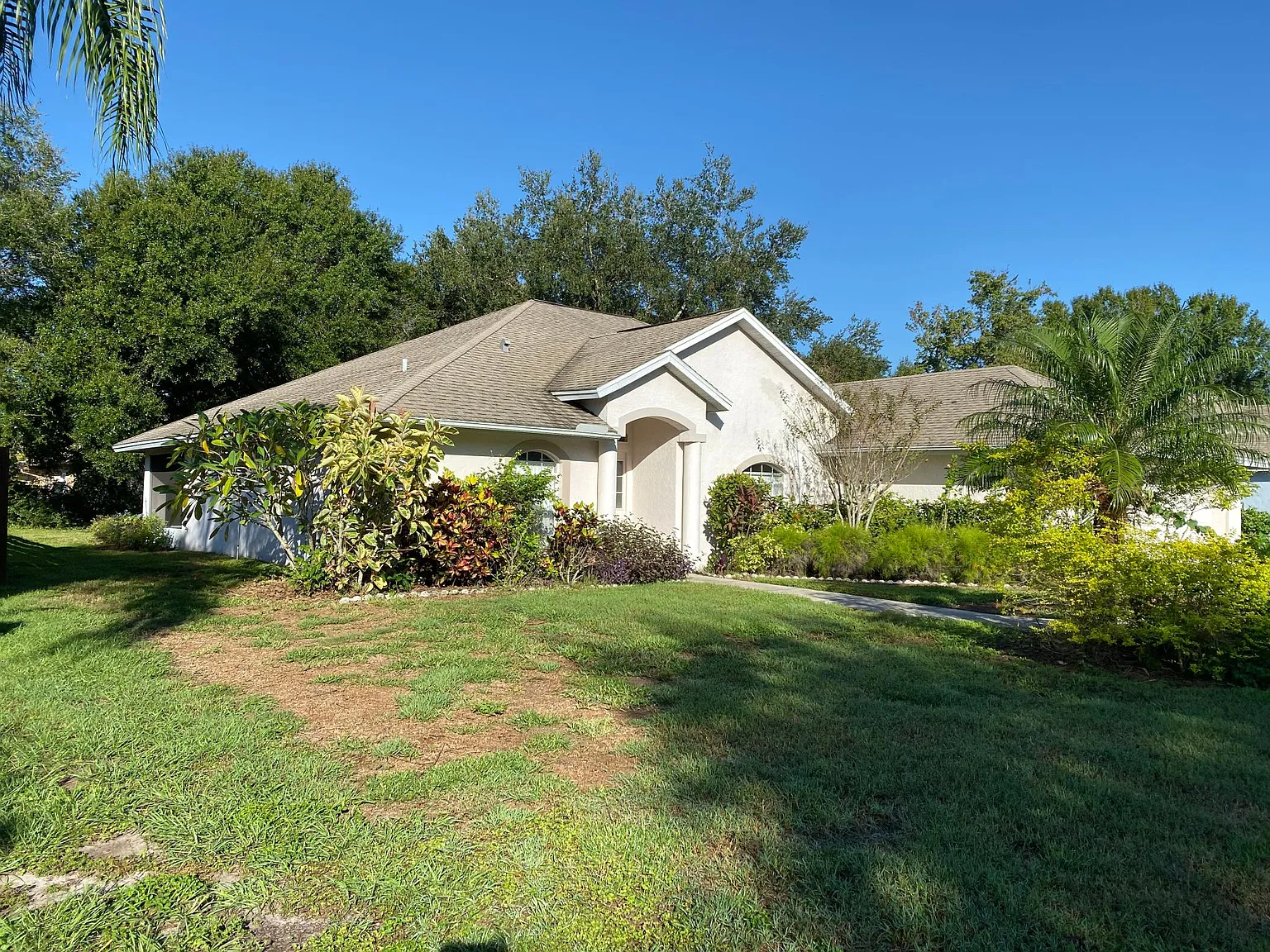 4852 Post Pointe Dr — Photo 1