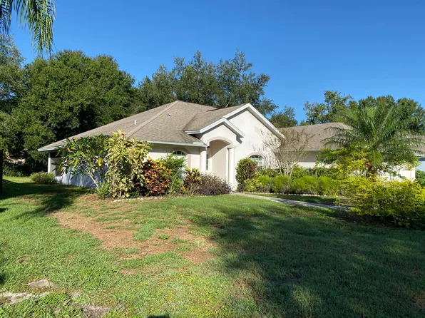 4852 Post Pointe Dr, Sarasota, FL 34233