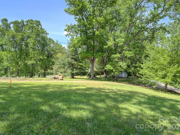 99999 Shytle Ln, Fletcher, NC 28732