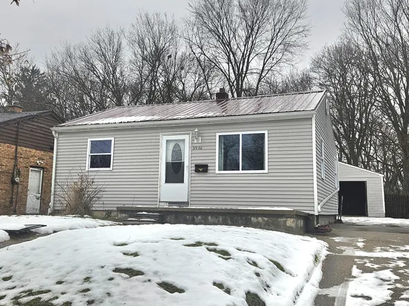 2000 William St, Lansing, MI 48915