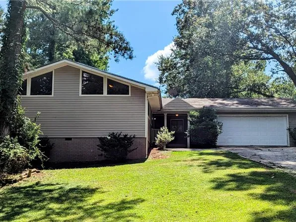5759 Windermere Ct, Lithonia, GA 30038