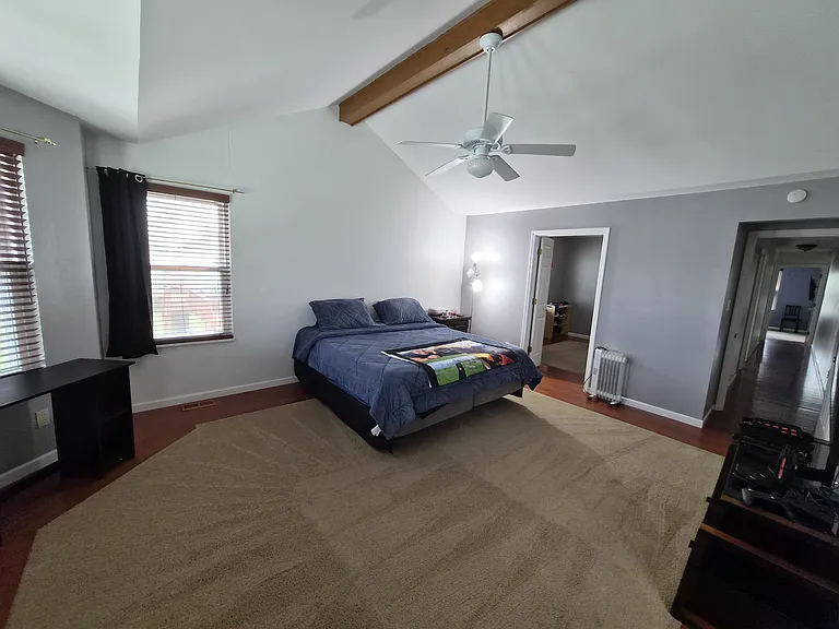 1809 Red Clover Dr — Photo 16