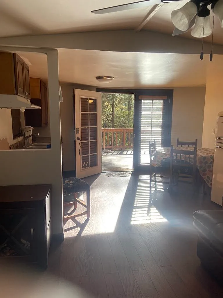 2 bed, $1,490 — Photo 2