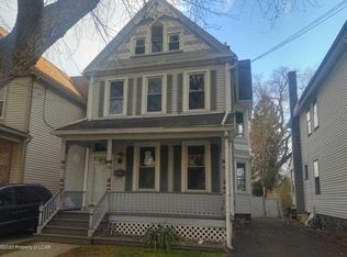 67 Lockhart St, Wilkes Barre, PA 18702