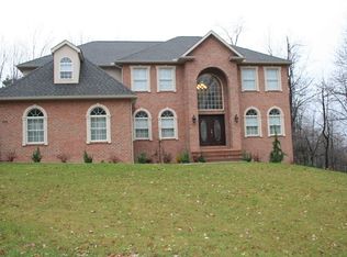 291 Treetops Dr, State College, PA 16801