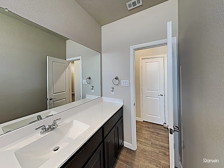 2606 Lavender Ln — Photo 15