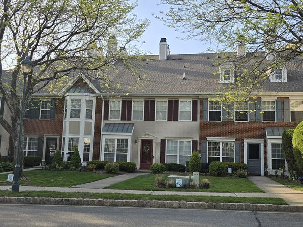 1047 Cumberland Ct