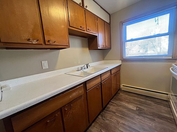 2nd image of 701 3rd St E APT 207