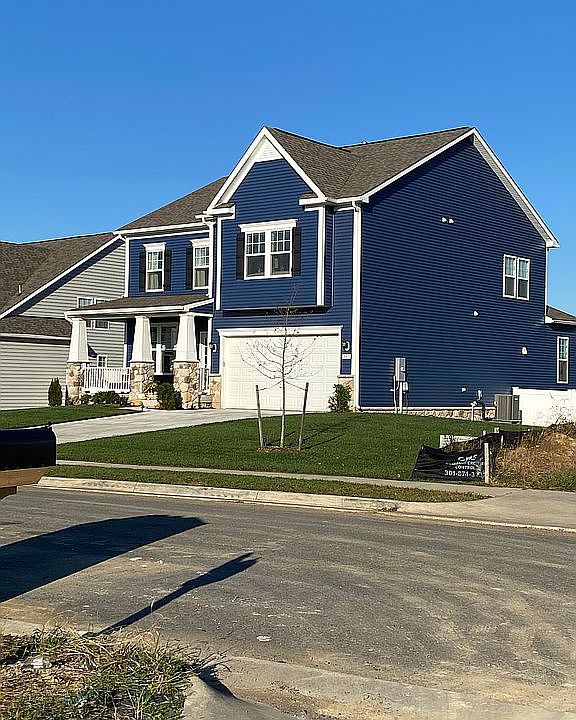 1st image of 207 Upperville Dr