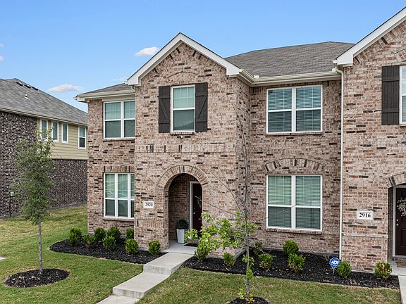 2nd image of 2920 Baneberry Ln