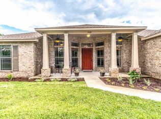 7379 Broadmoor St, Navarre, FL 32566