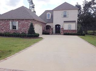 132 Bald Eagle Dr, Abita Springs, LA 70420