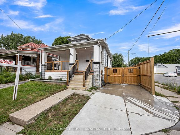 3rd image of 328 Oakland Ave