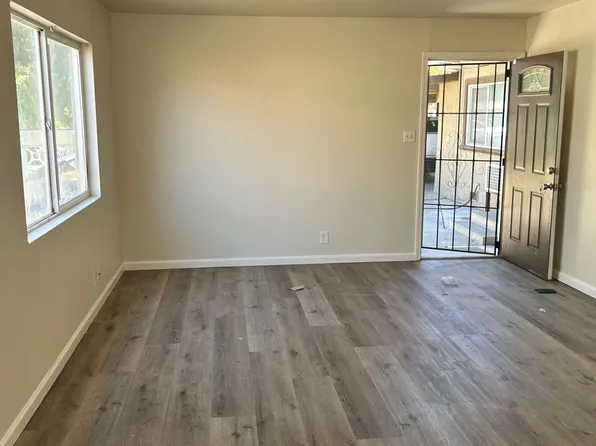 119 N Santa Rita St #121, Los Banos, CA 93635