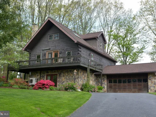 19 Pine Tree Ln, Lewistown, PA 17044