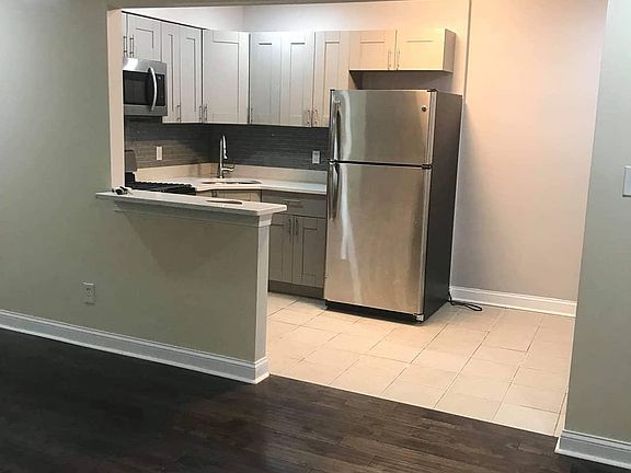 5th image of 3212 Tyson Ave Floor 2