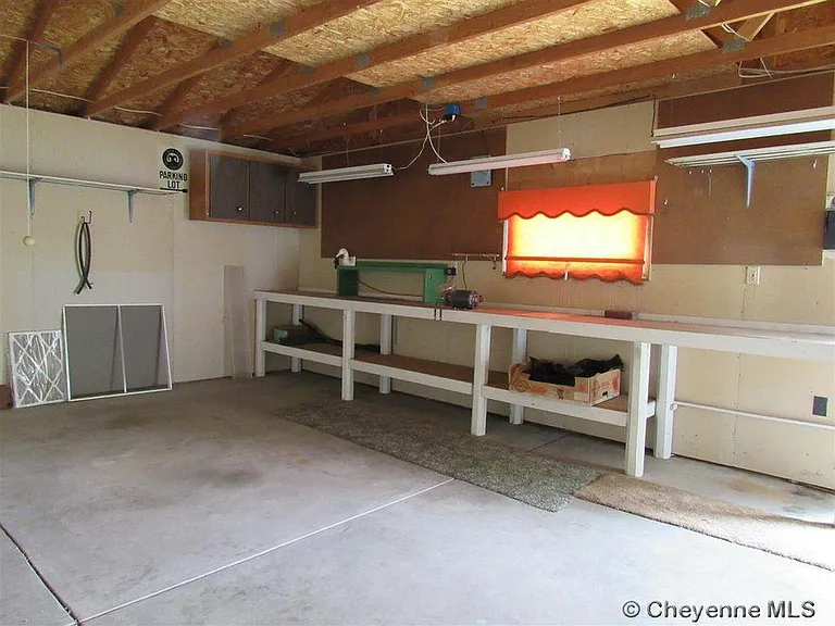 423 Hynds Ave — Photo 18