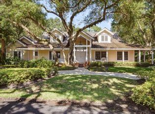 1041 River Trl, Indian River Shores, FL 32963
