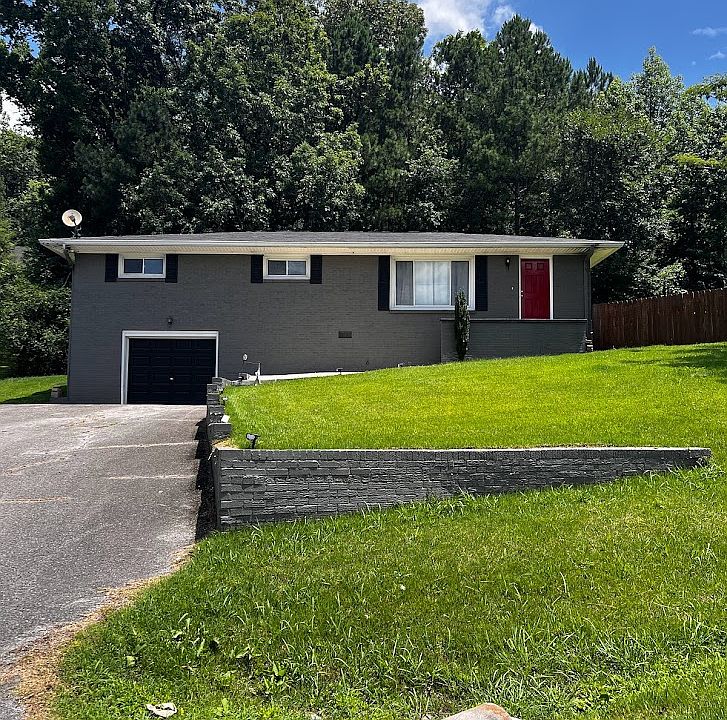 1st image of 10431 Brickhill Ln