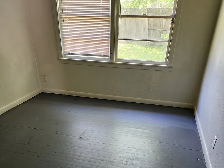 6118 Anderson St — Photo 6