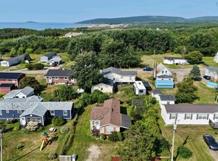 35 Allan J Memorial Ave, Inverness, NS B0E 1N0