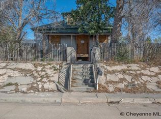1114 W 20th St, Cheyenne, WY 82001