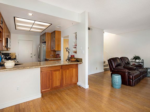4th image of 2313 Pima Ln
