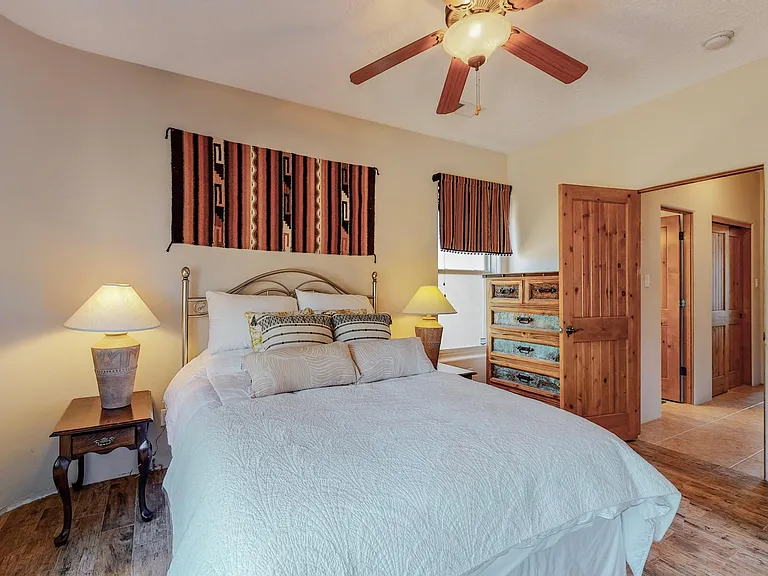 3106 Octavia Ct NE — Photo 44
