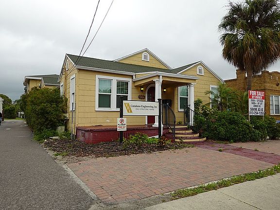 2nd image of 2119 W Cass St