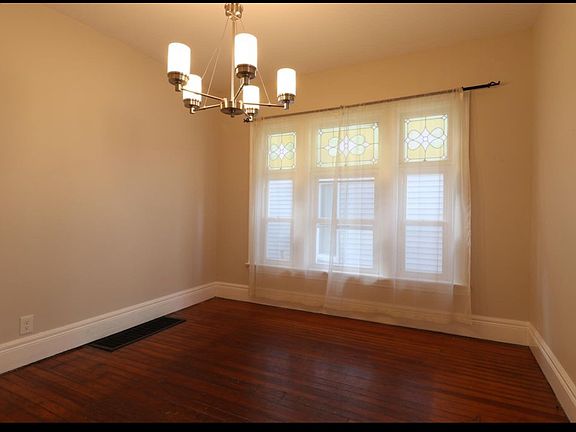 5th image of 20 Tremont Ave #2