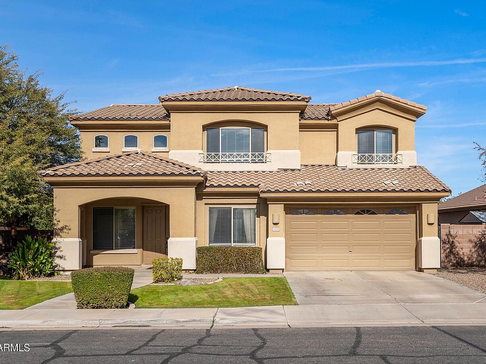 1st image of 1814 E San Carlos Pl