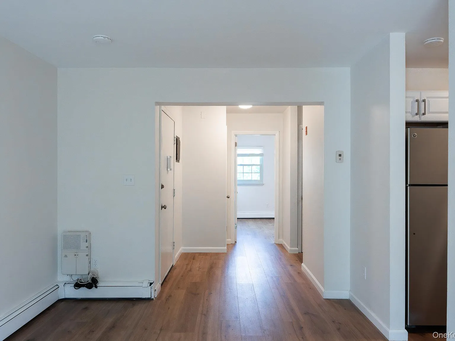 1 bed, 1.0 bath, 643 sqft, $1,950 — Photo 3