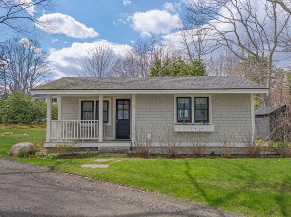 6 Perkins Lane, Kennebunkport, ME 04046