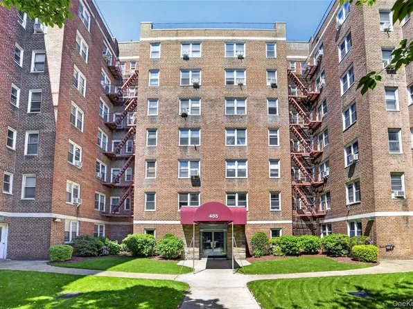 485 Bronx River Road #C10, Yonkers, NY 10704