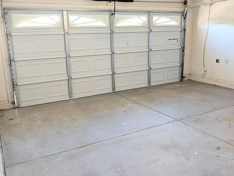 116 W Del Rio St — Photo 11