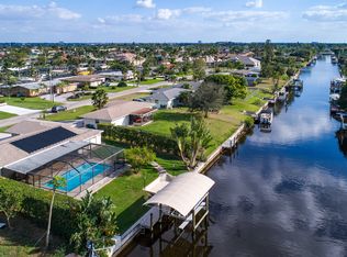 3022 SE 18th Ave, Cape Coral, FL 33904