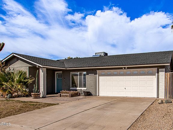 5th image of 1426 W TOPEKA Drive