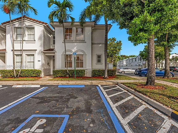 3rd image of 15601 SW 40th St #263