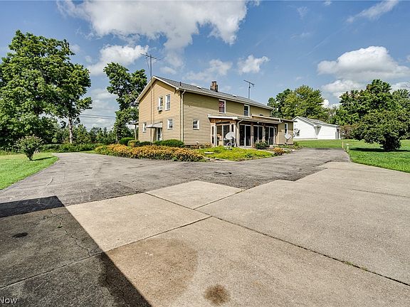 3rd image of 7846 Thompson Sharpsville Rd NE