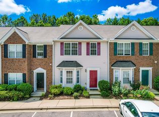 27 Edgebrook Cir, Durham, NC 27703
