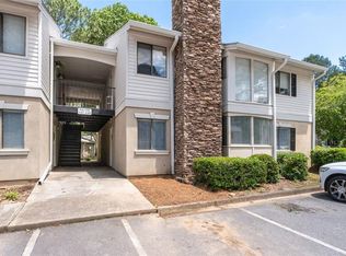 9002 Wingate Way, Sandy Springs, GA 30350