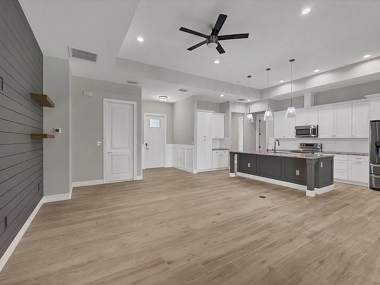 129 Evaro Dr — Photo 7