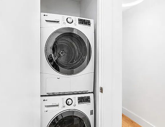 5th image of 90 Atlantic Ave #Townhouse 1