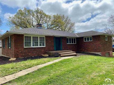 711 Indiana St, Baldwin City, KS, 66006
