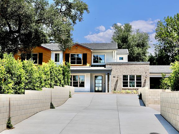 2nd image of 1035 Fairview Dr