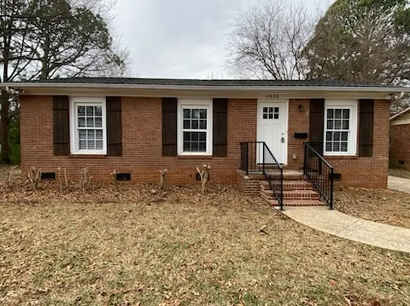 4838 Ridgeley Dr, Charlotte, NC 28208