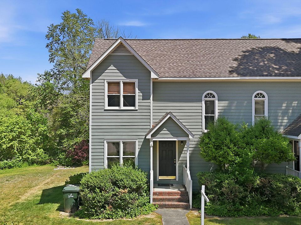 1st image of 1626 Oakland Hills Way
