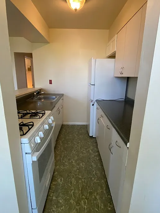 2 bed, $1,500 — Photo 4